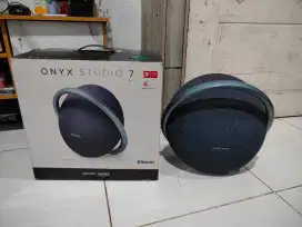 Speaker harman kardon onyx studio 7
