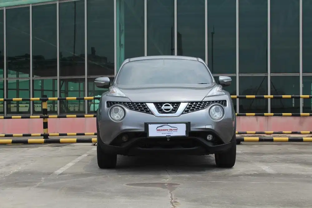[LOW KM] Nissan Juke RX Red Interior AT 2017