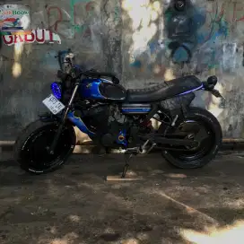 Motor Custom Byson Scrambler Japstyle