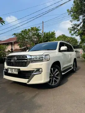 Land Cruiser 200 2012 Upgrade Bodykit
