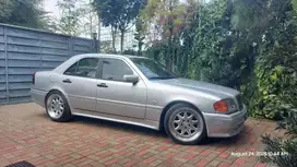 Mercedes-Benz C200 1996 Bensin