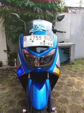 Dijual cepat motor N max thun 2018 pemakaian 2019