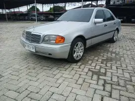 Mercedes Benz c 180 matic type w202