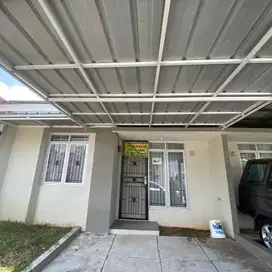 Dijual Rumah Strategis , Baru Renovasi, Kawasan Tenang dan Nyaman!!!