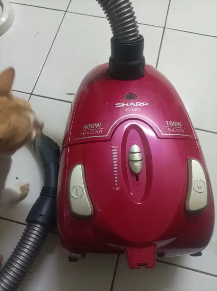Vacum Cleaner SHARP EC- 8305