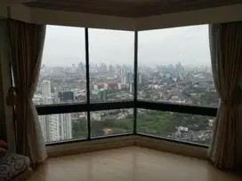 Dijual Lelang Apartemen Taman Anggrek Laelia Tower Lantai Atas 3BR