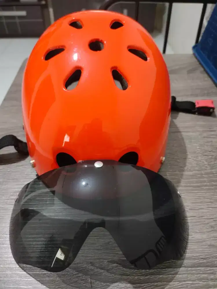 Helm sepeda+kaca