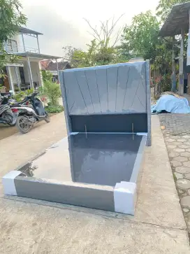 Divan+sandaran minimalis