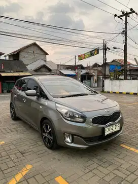 Kia Carens 2013 Manual