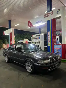Toyota Twincam 1990 Bensin