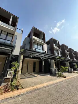 JUAL RUMAH 3 LANTAI BARU RENOV DI METLAND CYBER PURI