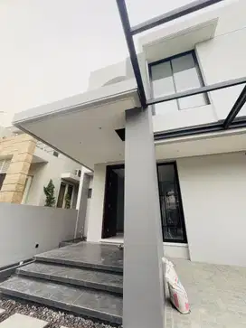 DIJUAL RUMAH WOODLAND CITRALAND UTAMA