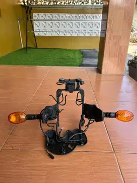 Breket depan W175 Original Copotan Plus Sein Mulus Like New