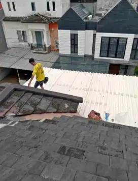 Tukang atap bocor tukang talang air tukang pelavon tukang cat rumah