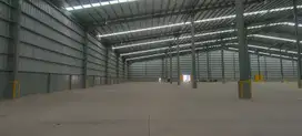 Gudang 1,3 ha dengan loading dock di kawasan industri