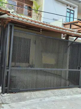 Di jual rumah 1,5 lt di Daan Mogot Estate