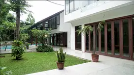 Dijual Rumah Siap Huni di Kemang, Jakarta Selatan