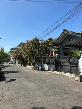 DIJUAL RUMAH SIGURA GURA COCOK UNTUK KOST HANYA 100 METER DARI UIN