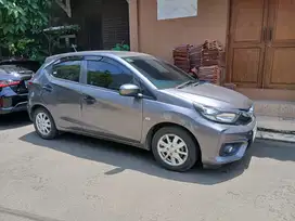 Honda Brio 2023 km25 rb cash