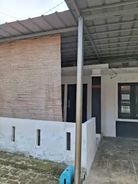Dijual rumah di puri depok mas belok qh no 12