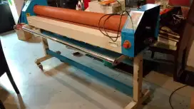 Mesin laminator semi otomatis 1.6 meter