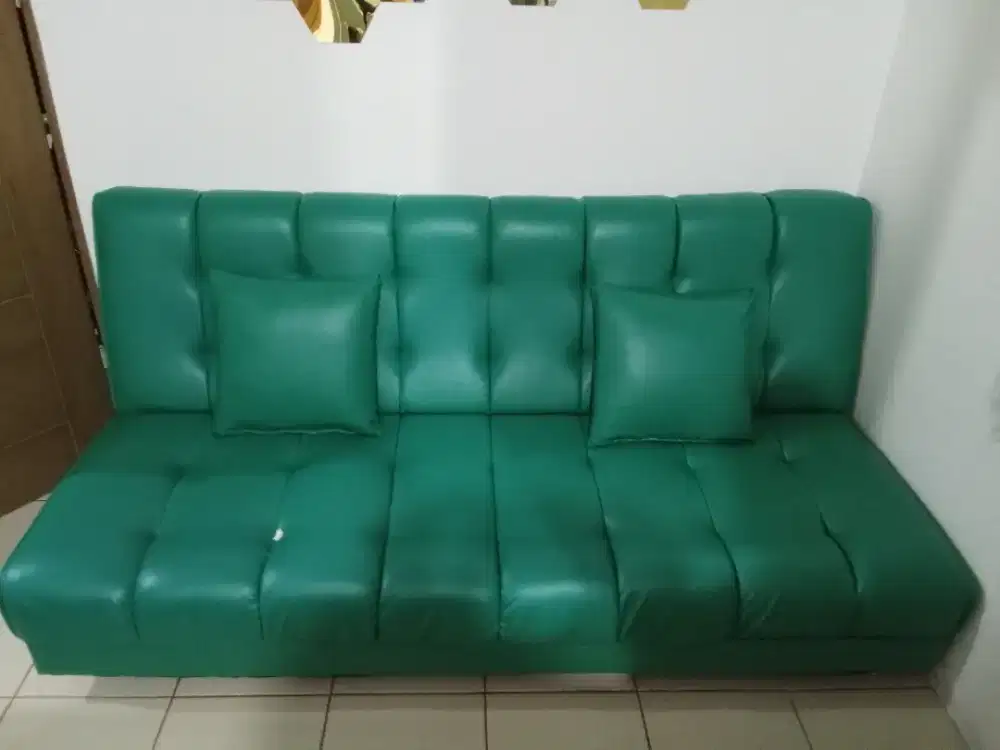 Sofabed warna hijau tosca