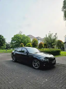 BMW F30 CASH 330I SPORT SHADOW 2019