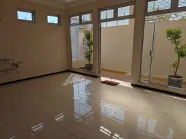 Rumah Manahan 3Kt, 4Km, 148Mt, Banjarsari, Solo,dekat jl Adi Sucipto