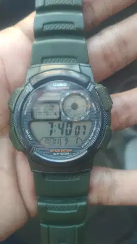 Jam Casio AE-1000W