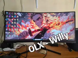 Di jual monitor gaming curved 30 inch xiaomi bekas like new