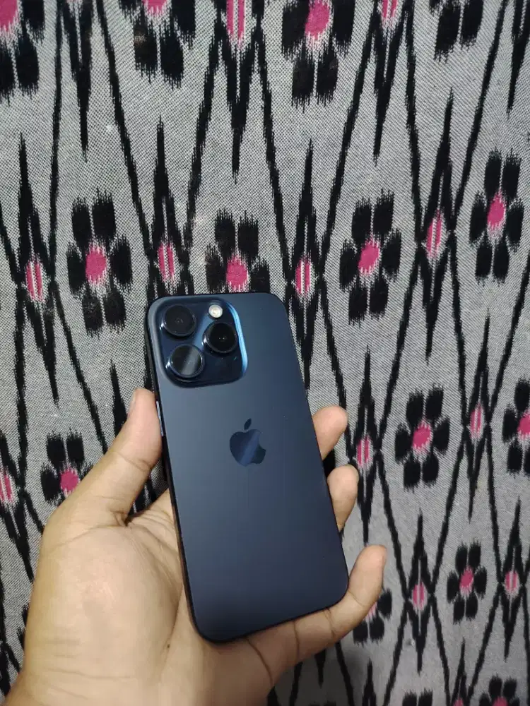 Iphone 15 pro 128 gb ibox