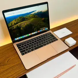 MacBook Air 13 inch 2018 i5 Fullset Original