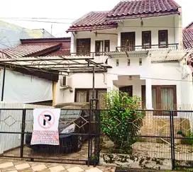DISEWAKAN RUMAH 2 LANTAI DI RAFFLES HILLS CIBUBUR
