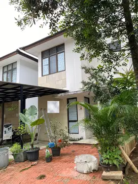 Disewakan Rumah dekat Jungleland Sentul City