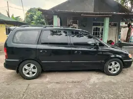 Hyundai Trajet 2002 Bensin