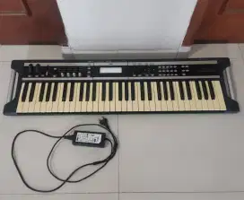 Keyboard Korg X50 Synth Synthesizer 61 Key / Roland Yamaha Casio