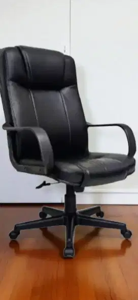 Kursi kantor manager
