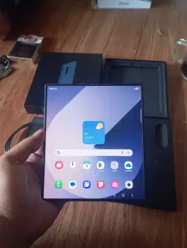 Samsung Z Fold 6 sein ram 12/1 TB fullset nominus