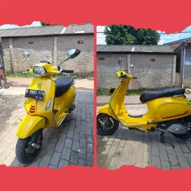 Dijual Vespa Sprint 150 Iget ABS