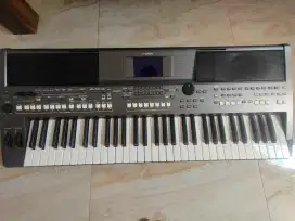 Keyboard Yamaha PSR-S 670