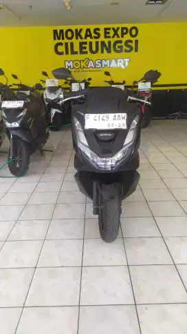 Dijual motor Honda PCX 160 CBS 2024