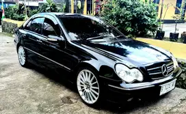 Mercedes-Benz C240 2001 Bensin