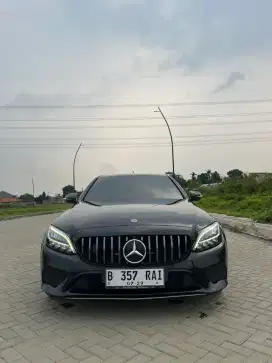 Mercy Mercedes Benz C200 W205 2019