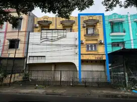 Dijual Ruko Makassar sekitar Jalan AP Pettarani, Jl Sungai Saddang