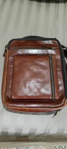 Tas laptop kulit merk fossil original