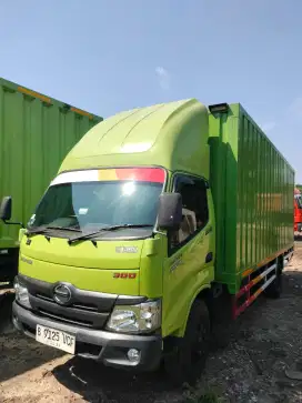 Truk Box Cargo SuperLong Hino Dutro 136HD CDD Th. 2023
