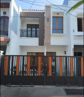 RUMAH BARU DI KOMPLEK PONDOK BAMBU