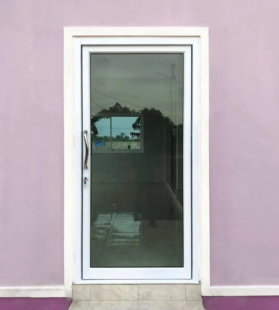 model pintu kaca aluminium terbaru