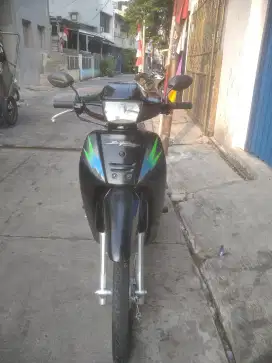 Dijual Honda supra x tahun 2001