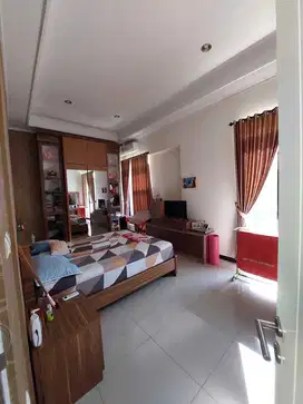 JUAL Rumah Murah 2 lantai Furnish siap huni di Taman Kopi Indah 5
